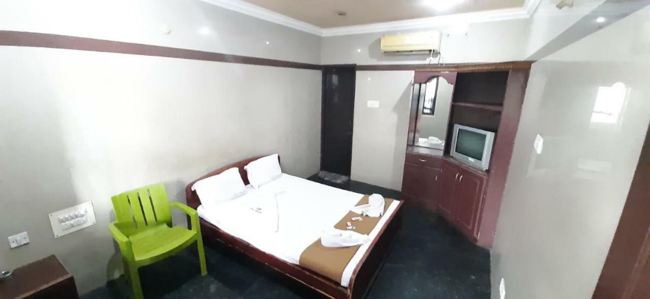 Hotel Prakash Rāmeswaram エクステリア 写真